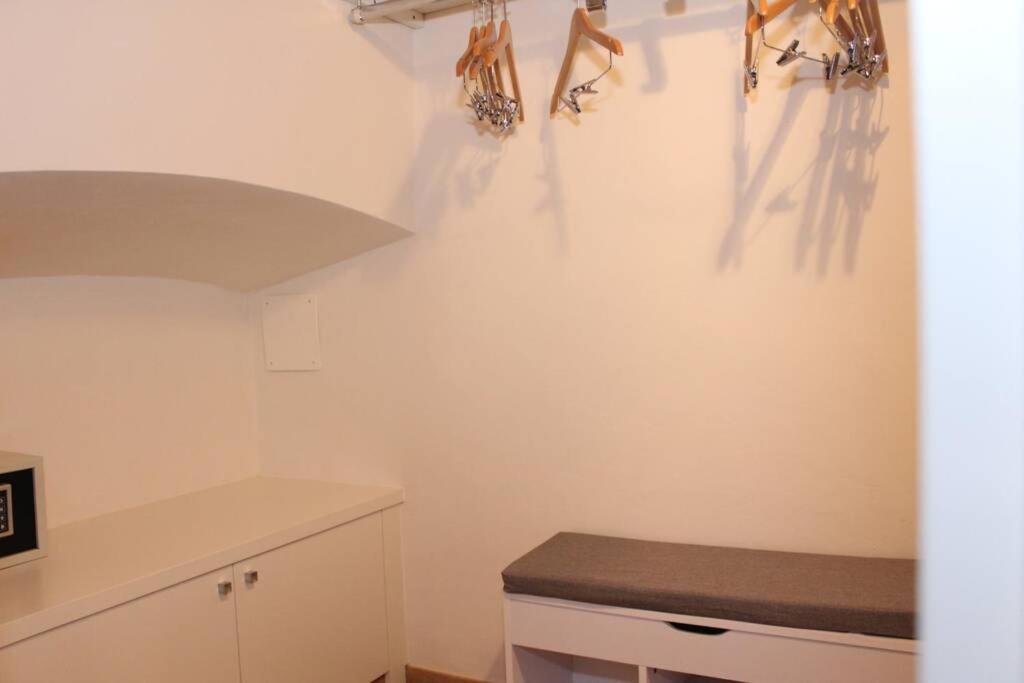Art Apartment Santa Croce Suite ฟลอเรนซ์ ภายนอก รูปภาพ