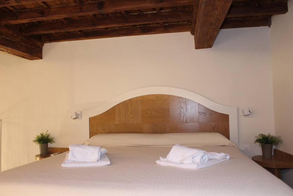 Art Apartment Santa Croce Suite ฟลอเรนซ์ ภายนอก รูปภาพ